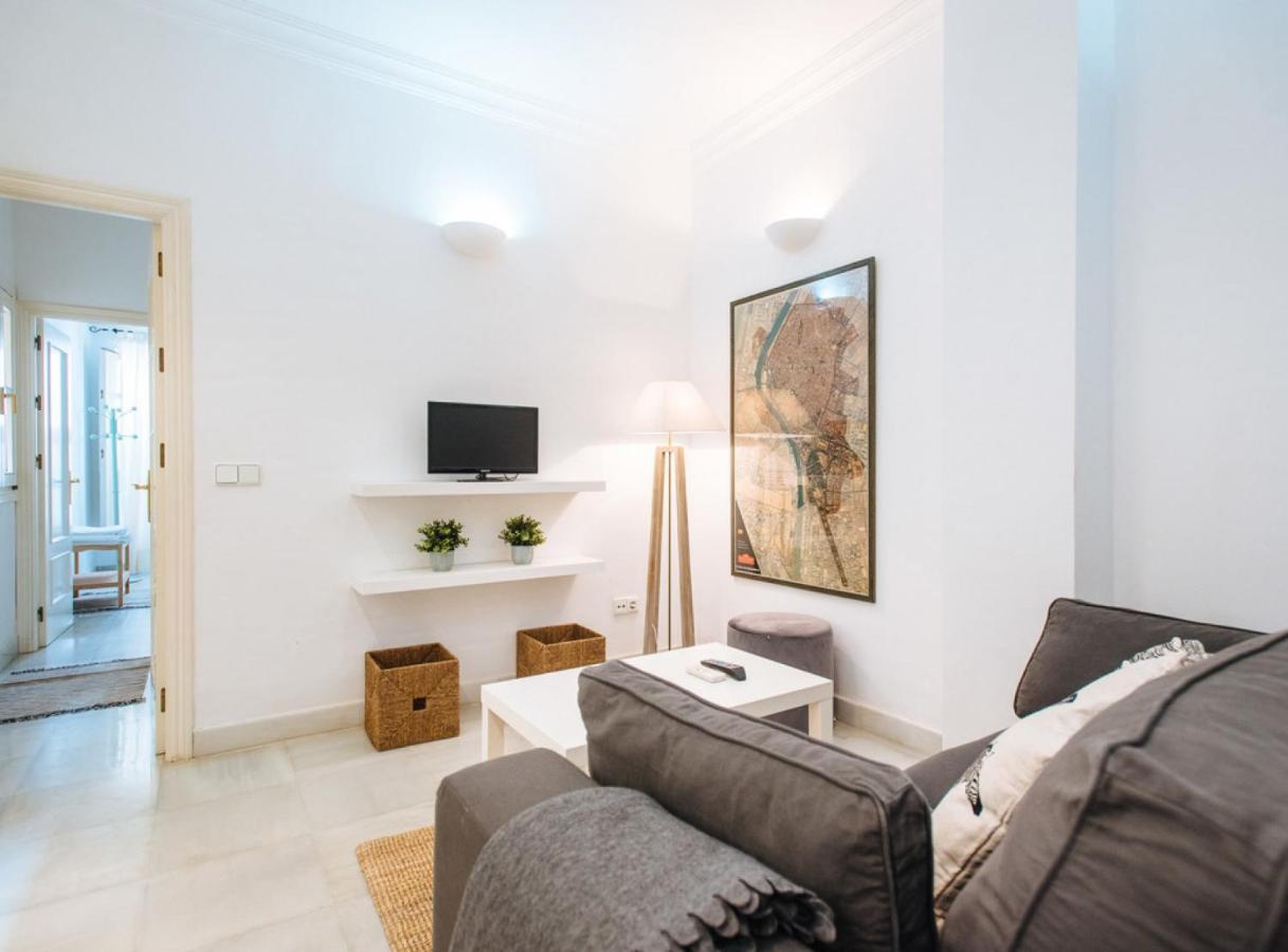 Lanza Suite Apartment Sevilla Exteriör bild